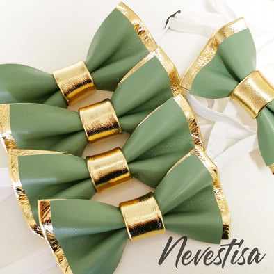 Green and gold bow tie for men, pin set
