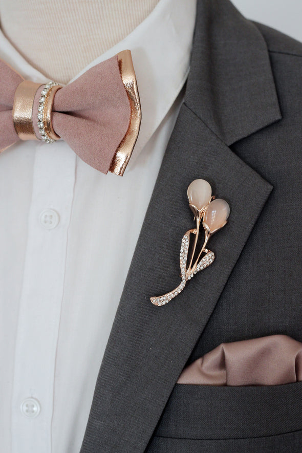 Rose gold crystals copper Dusty blush pink mens crstal style bow tie set, gift for men, lapel flower pin in rose gold, pocket square dusty pink matching, wedding groomsmen set, groom bow tie set