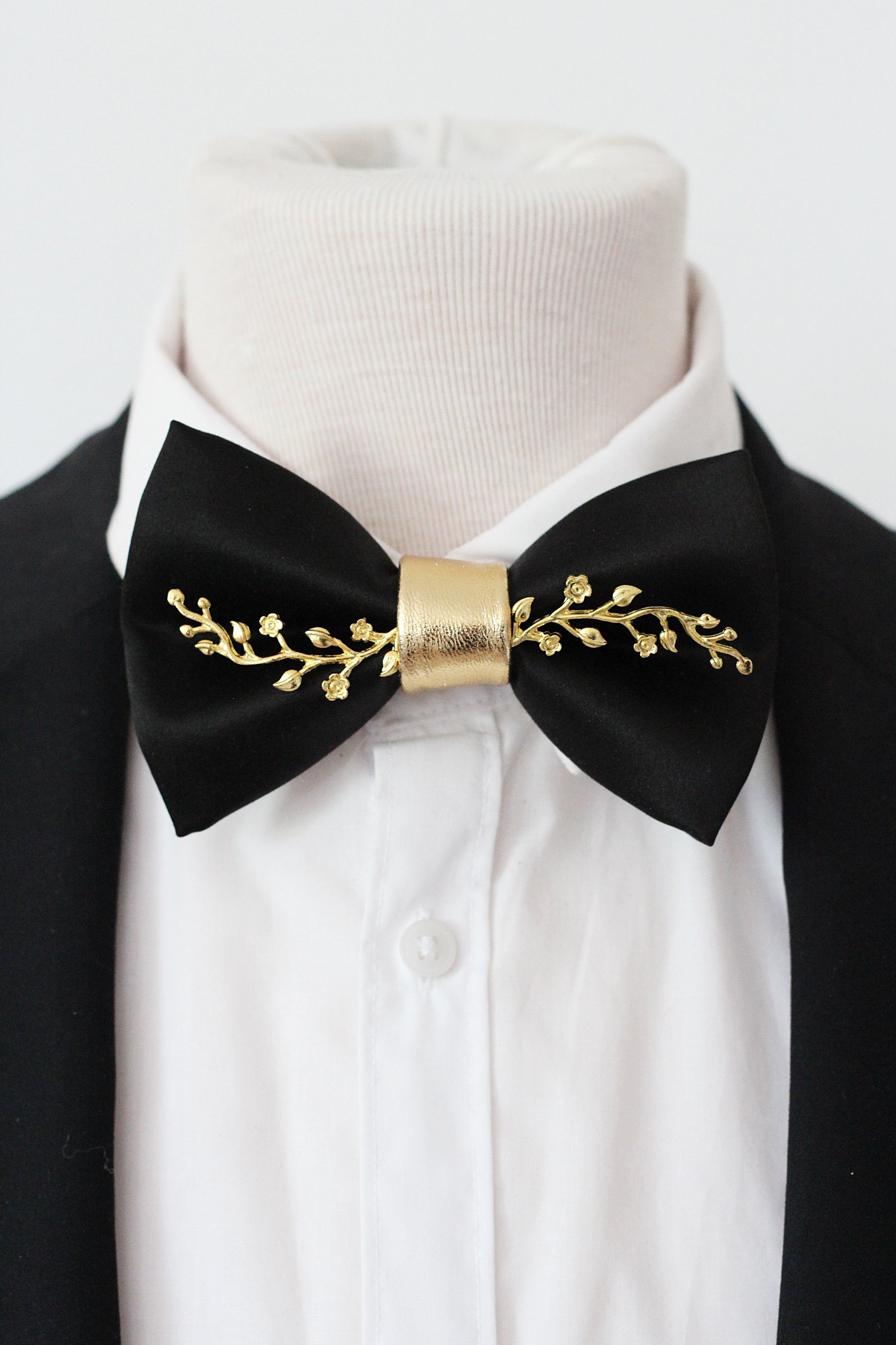 black dress shirt with gold bow tie Black Suit Black Shirt Floral Tie Red And Black Suit Gold Bow Tie Black And Lavender