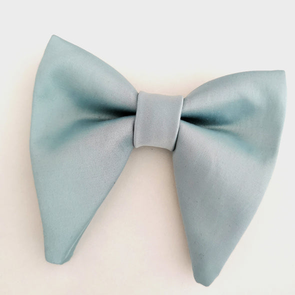 Baby blue satin oversized tuxedo bow tie set with gold