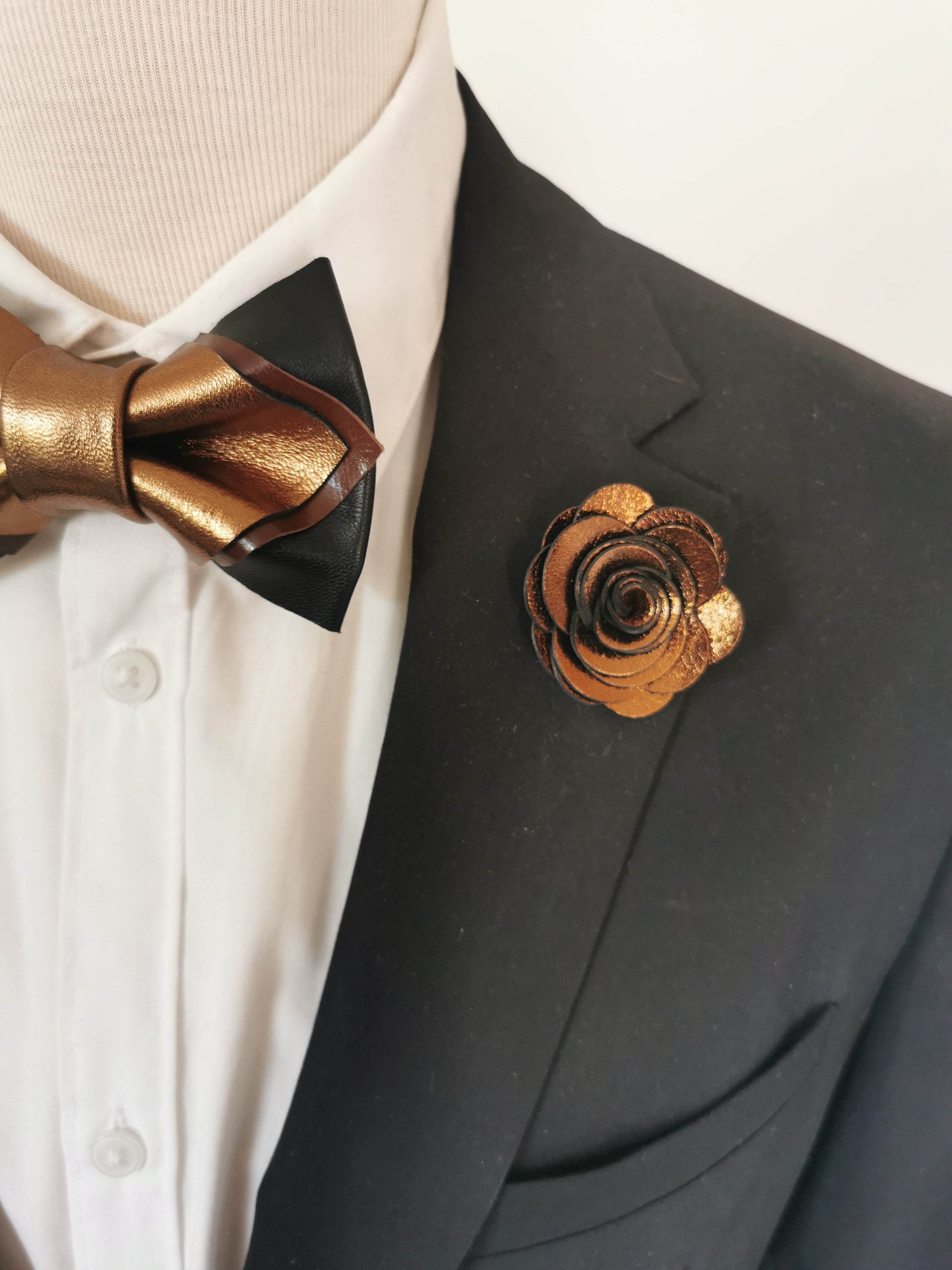 Copper mens bow tie set, groomsmen outfit