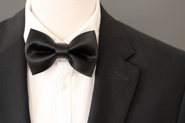 Black satin mens  big tom ford bow tie set, tom ford bow tie, black silk bow tie