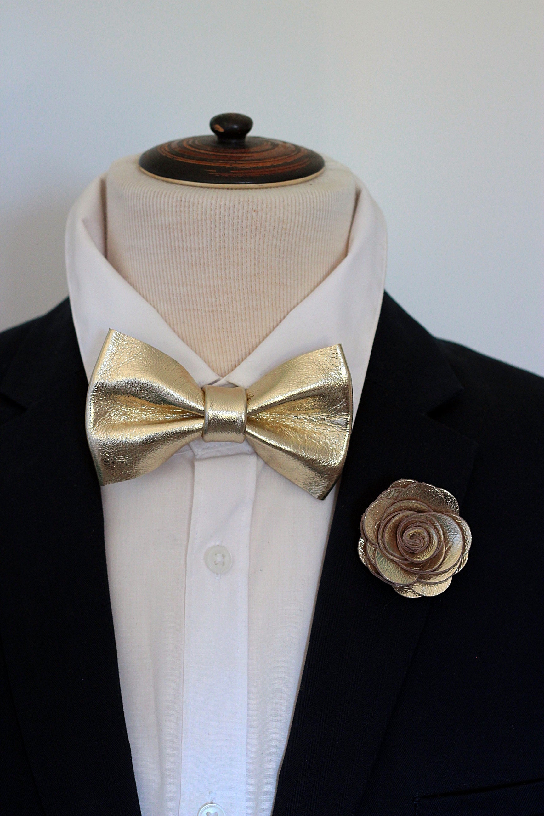 Black and Gold Mens Bow Tie Lapel Flower Gift Set Bow Tie Square and Pin Set